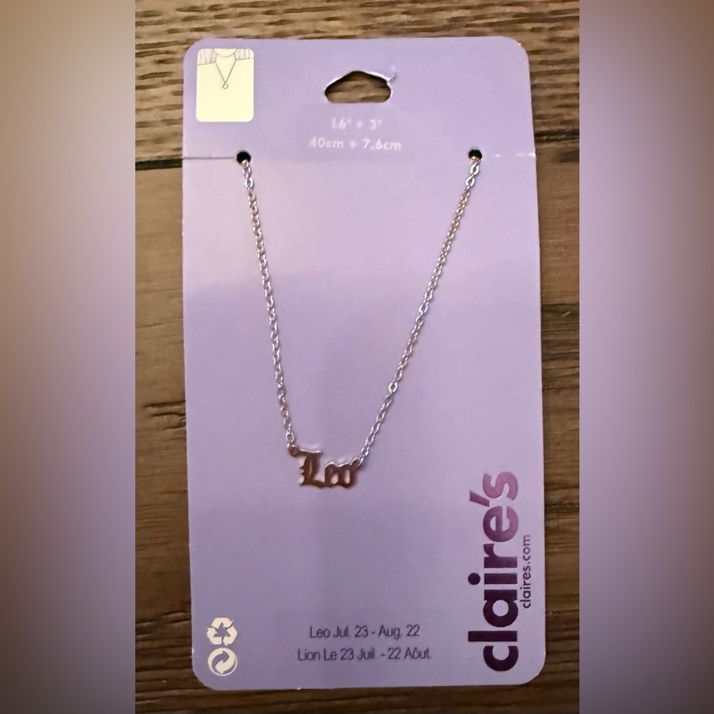 Claire's Zodiac Leo Necklace Pendant New NWT Gift